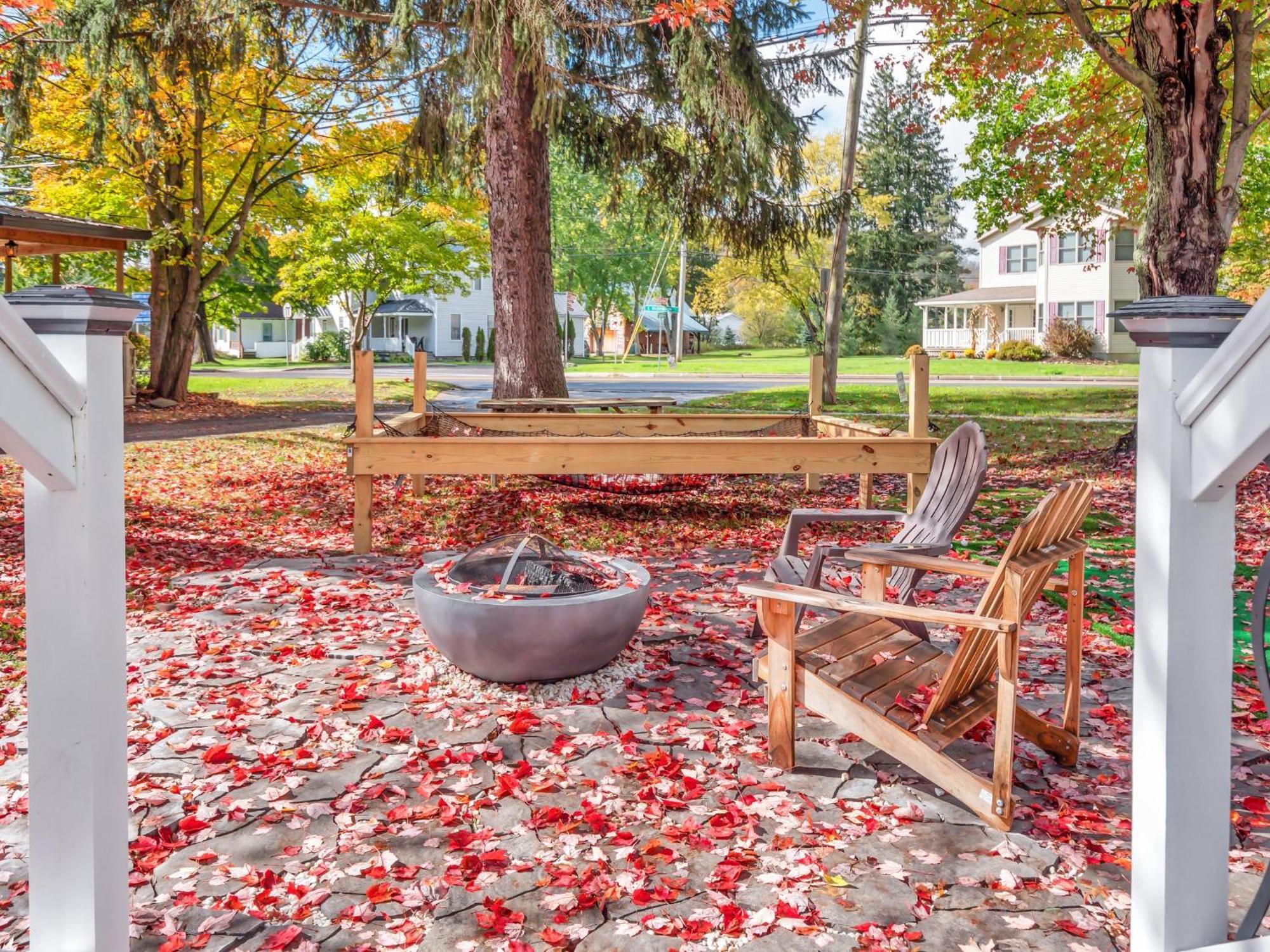 The Kelly House - 4 Bedroom Historic Lodge - Downtown Ellicottville Luaran gambar