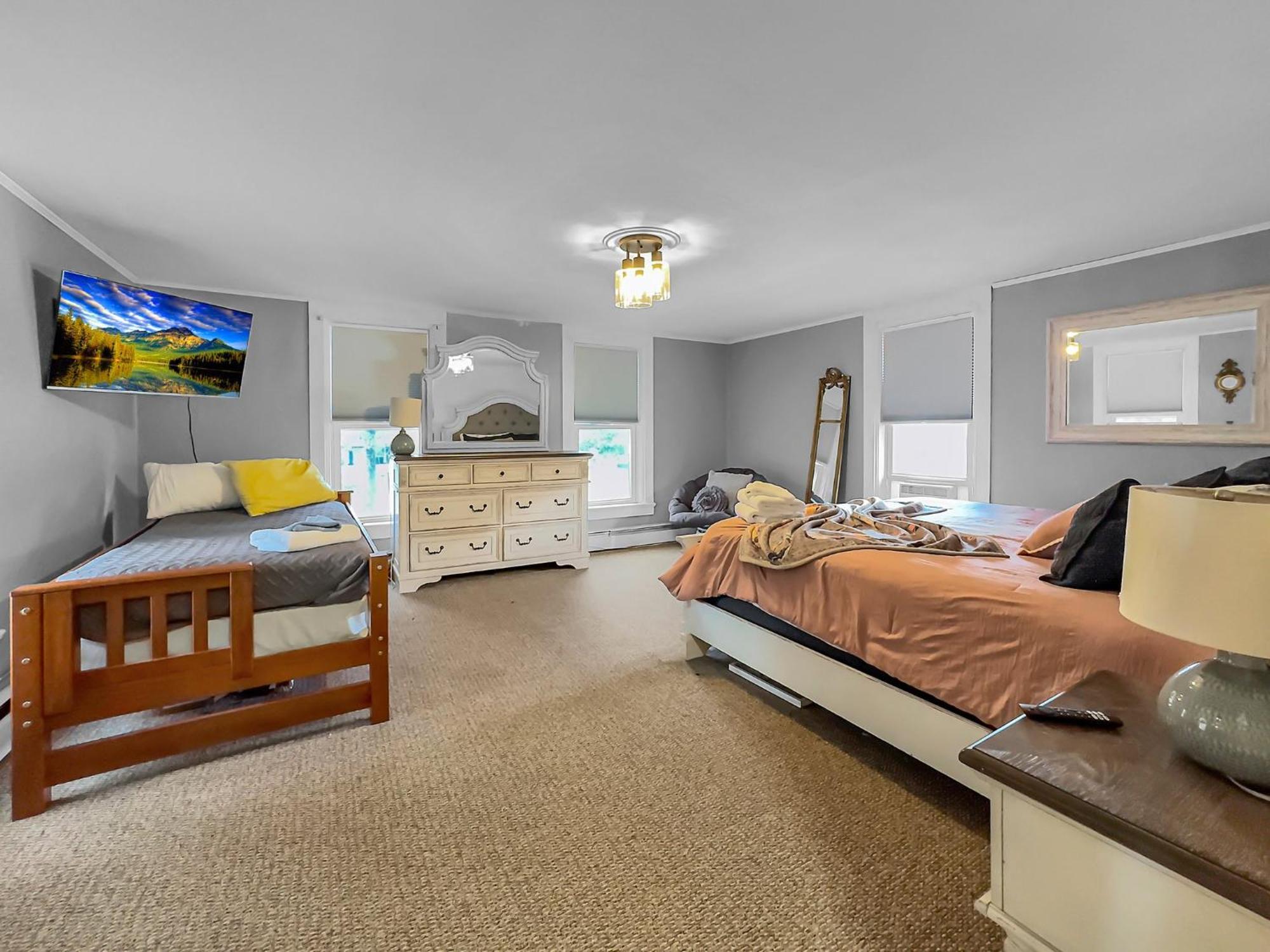 The Kelly House - 4 Bedroom Historic Lodge - Downtown Ellicottville Luaran gambar